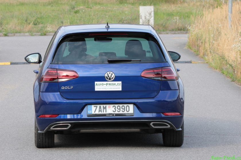 Volkswagen Golf R-line Back