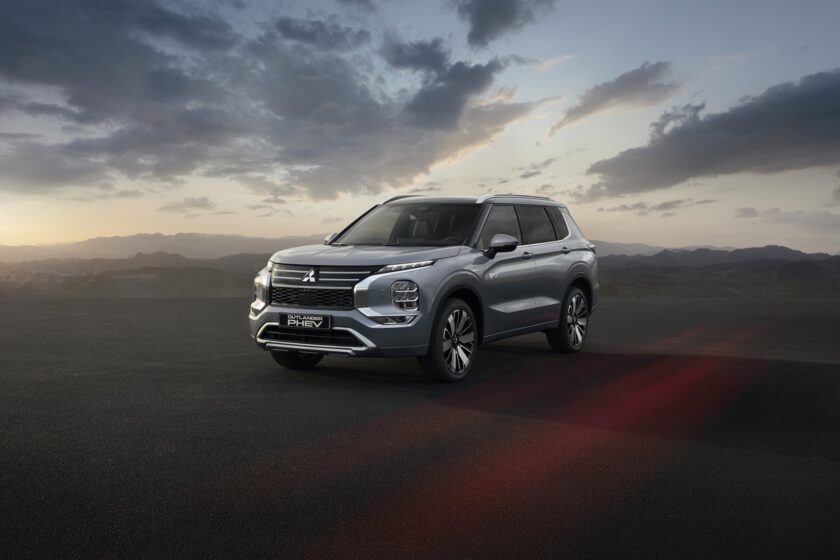 New Mitsubishi Outlander PHEV