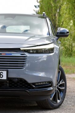 Honda HR-V e:Hev 2025 Front