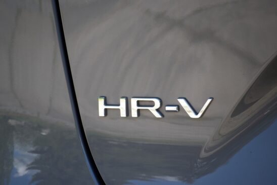 Honda HR-V e:Hev 2025 nápis