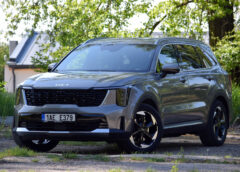 Test Kia Sorento: s hybridem do všech koutů vzdálených