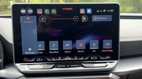 Cupra Leon Sportstourer e-hybrid 2025