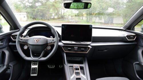 Cupra Leon Sportstourer e-hybrid 2025