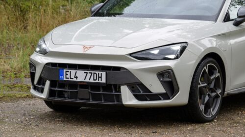 Cupra Leon Sportstourer e-hybrid 2025