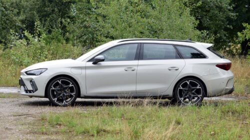 Cupra Leon Sportstourer e-hybrid 2025