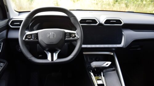 MG ZS Hybrid+ Interiér
