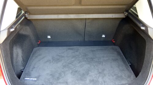 MG ZS Hybrid+ poskytuje 443 litrů prostoru