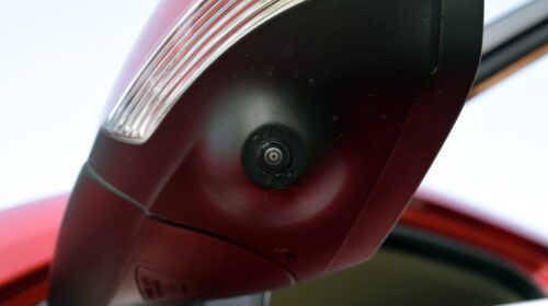 MG ZS Hybrid+ Boční kamera