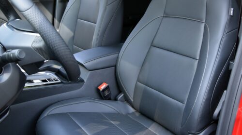 MG ZS Hybrid+ Pohled do interiéru